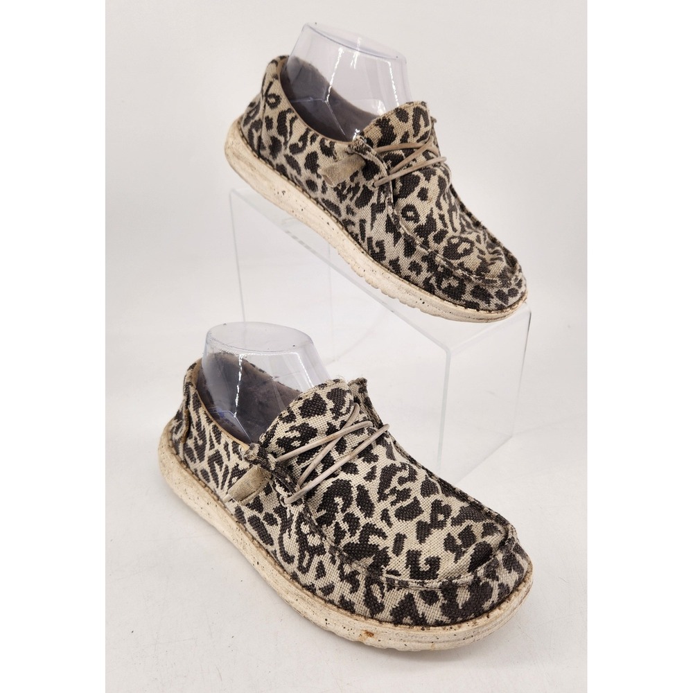 Hey Dude Wendy Woven Cheetah Grey Loafers Womens Size 6 Slip On Shoes 121413091